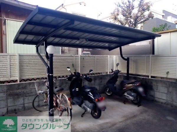 ロビー(駐輪場　現況優先)