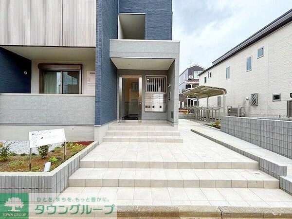 エントランス(エントランス)