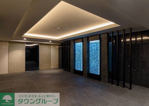 その他(スタイリッシュなエントランスロビー)