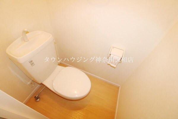 トイレ(トイレ)