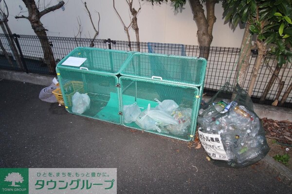 共有部分(ゴミ置き場)