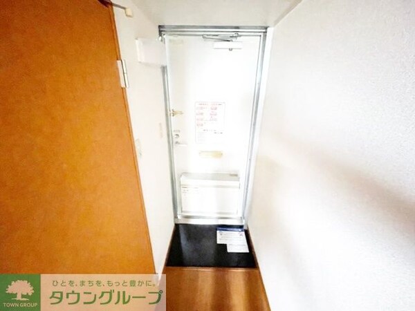 玄関(玄関)