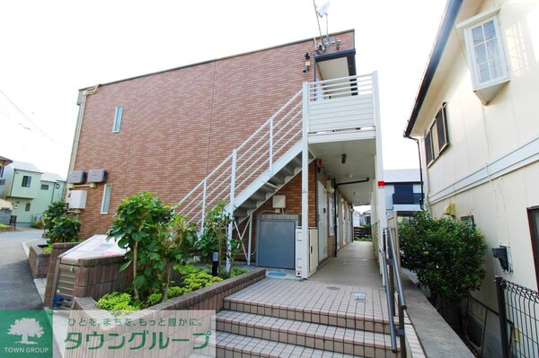 エントランス(★駐輪場完備★)