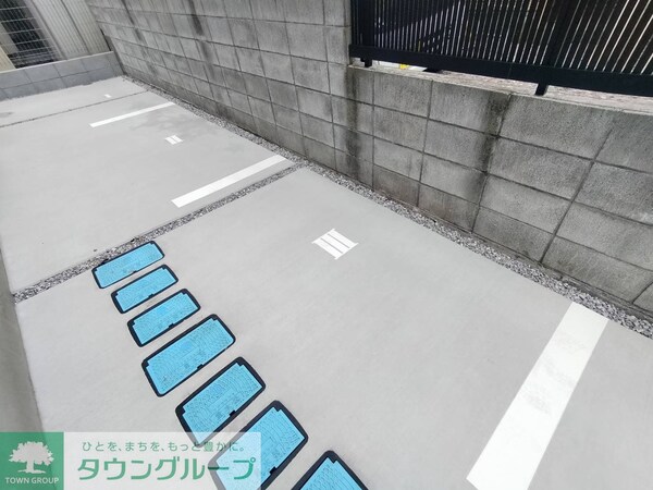 駐車場(★バイク置き場★)