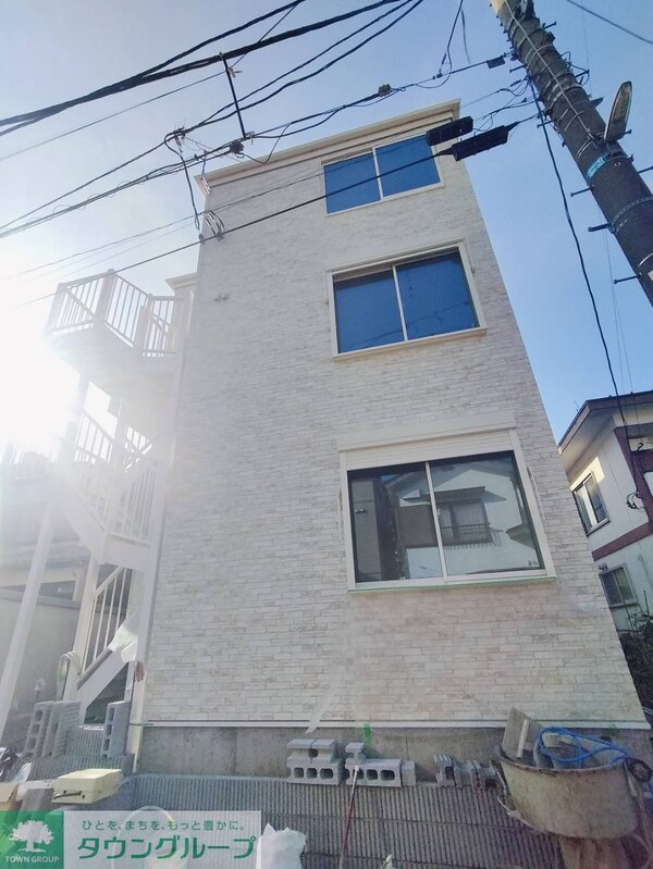外観(建築中の外観でございます)