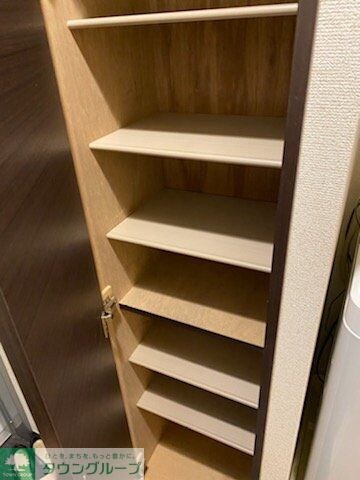 物件内観写真16　(靴箱)