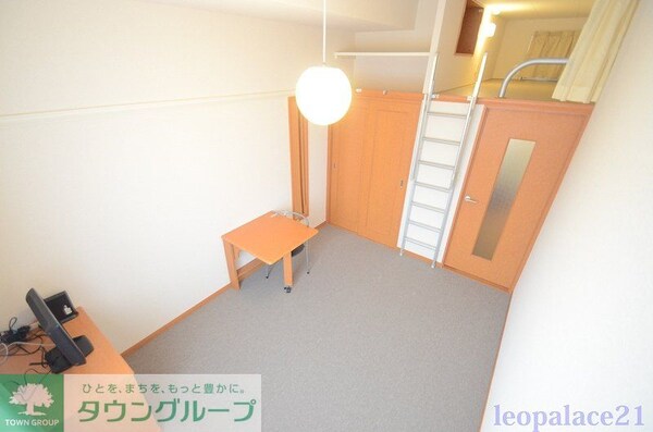 リビング・居室(仕様、設備は現況と異なる場合があります。)