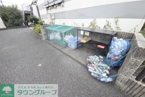 共有部分(ゴミ置き場)