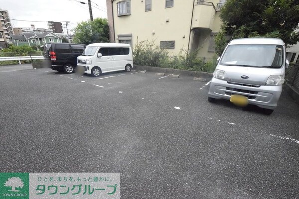 駐車場(駐車場)