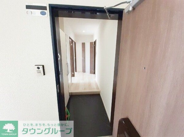 玄関(★閑静な住宅街に立地★)