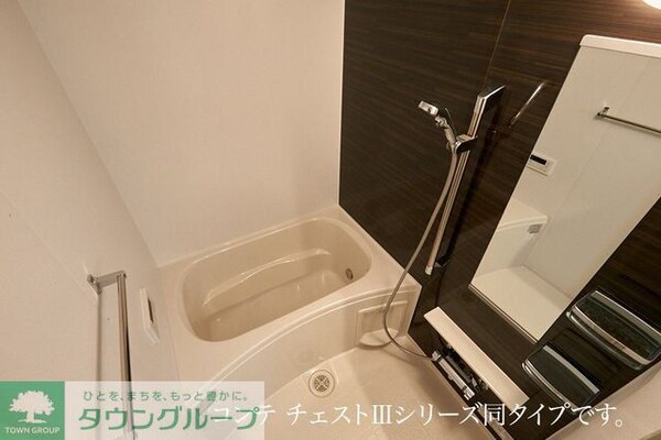 バス／シャワールーム等(同施工参考写真)