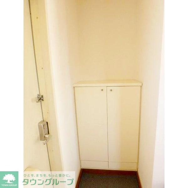 玄関(他号室参考写真)