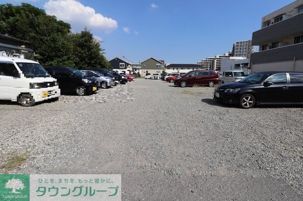駐車場(駐車場)