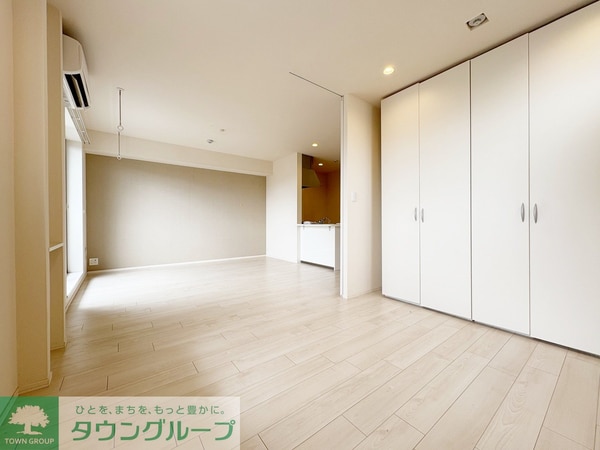 寝室(※写真は同物件の別部屋です。)