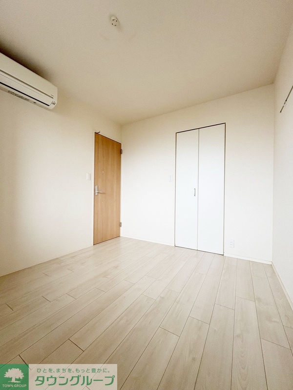 子供部屋(※写真は同物件の別部屋です。)