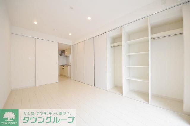 物件内観写真2　(★反転タイプ★)