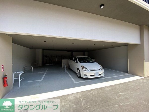 駐車場(駐車場)