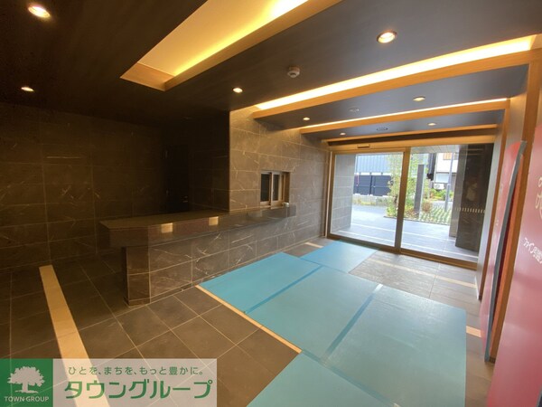 エントランス(エントランス)