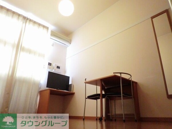 リビング・居室(家具家電付き)