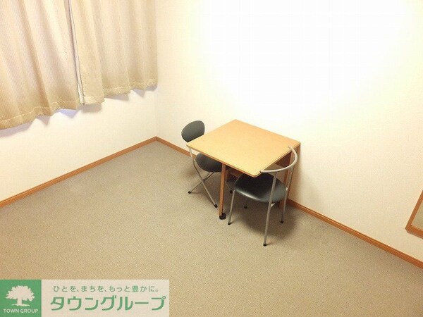 リビング・居室(２階床はカーペット仕様です。)