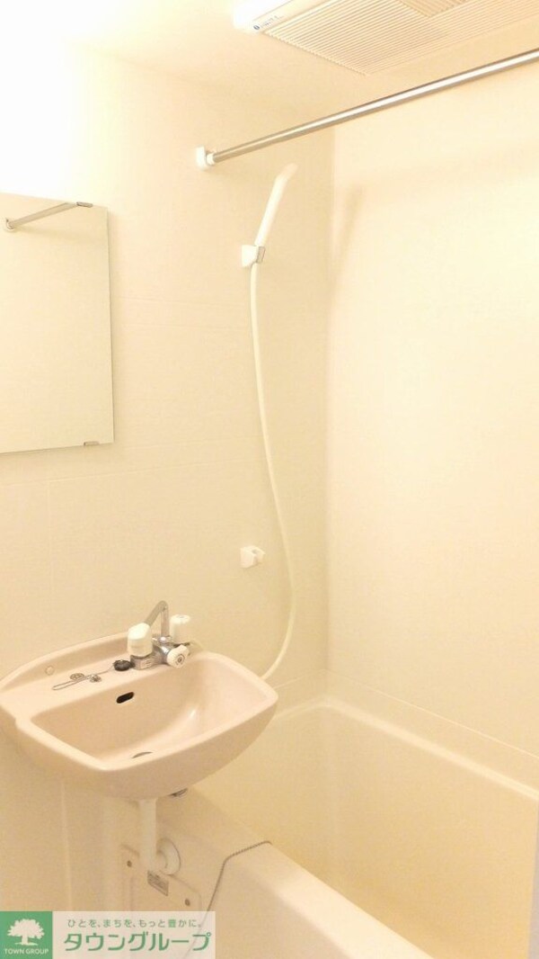 バス／シャワールーム等(浴室換気乾燥機能付き)