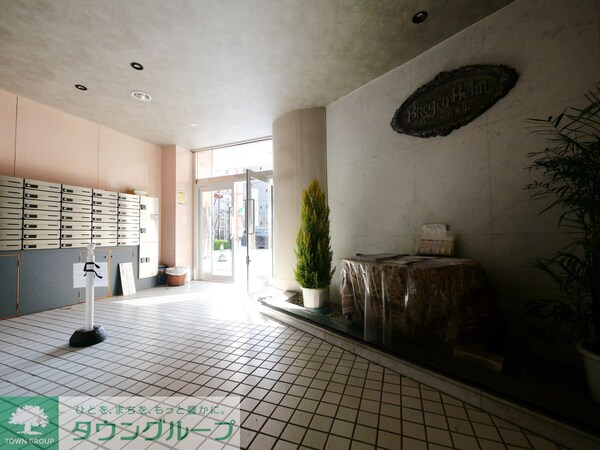 エントランス(エントランス)