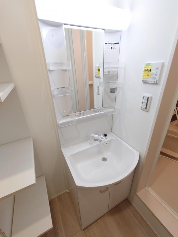 バス／シャワールーム等(バス／シャワールーム等)