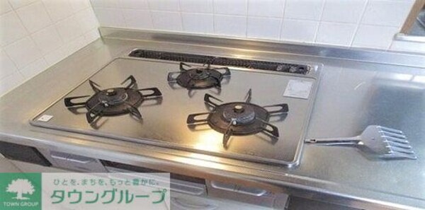 キッチン(3口ガスコンロ・グリル　※2025年9月撮影)
