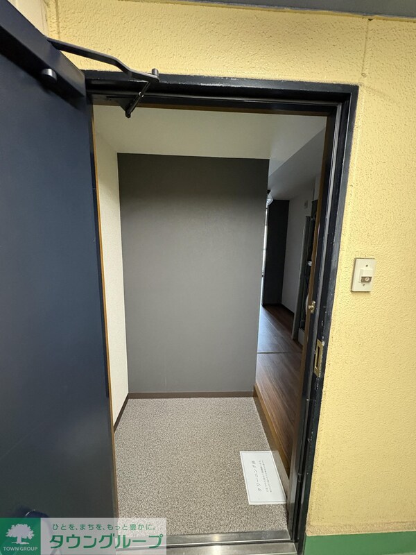 玄関(キッチン)