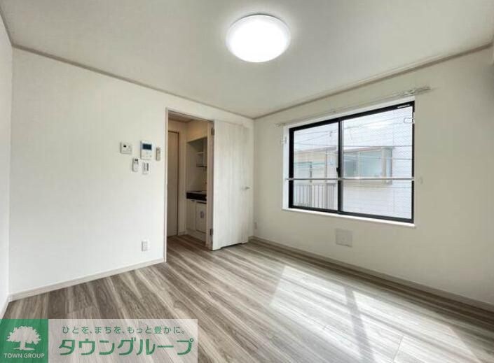 物件内観写真15　(リビング/居室)