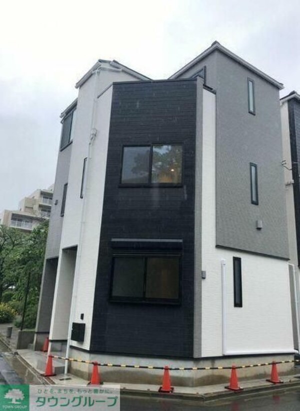 エントランス(外観)