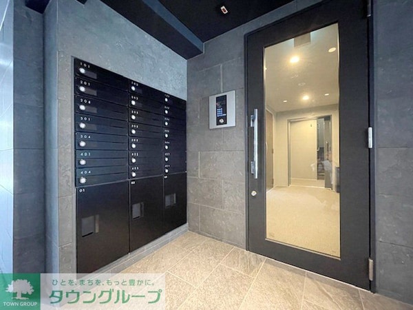 エントランス(エントランス)