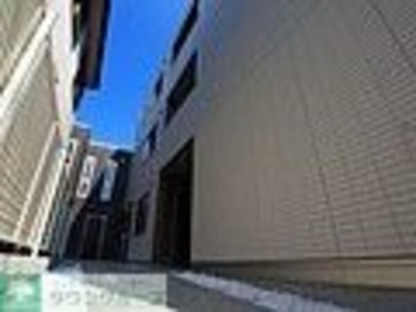 エントランス(外観)