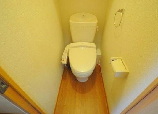 物件内観写真12　(トイレ)