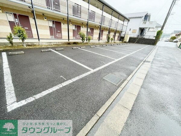 駐車場(駐車場)