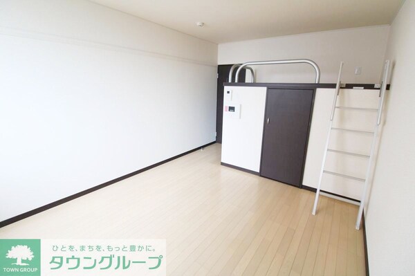 リビング・居室(★駐輪場完備★)