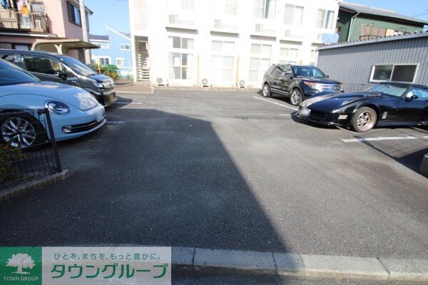 駐車場(駐車場)