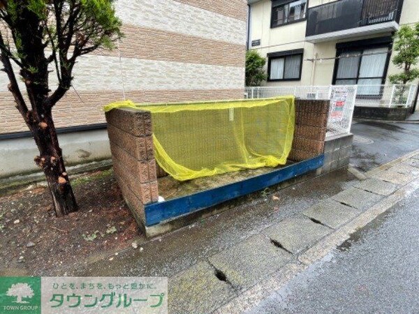 共有部分(ゴミ置場)