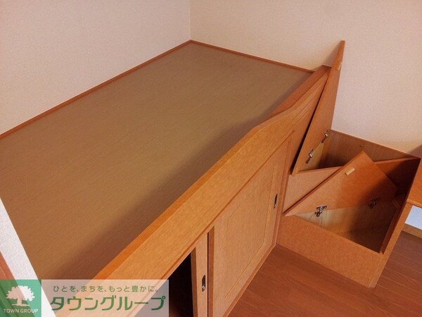 寝室(同タイプ部屋の写真となり設備等は現況と異なる場合があります。)