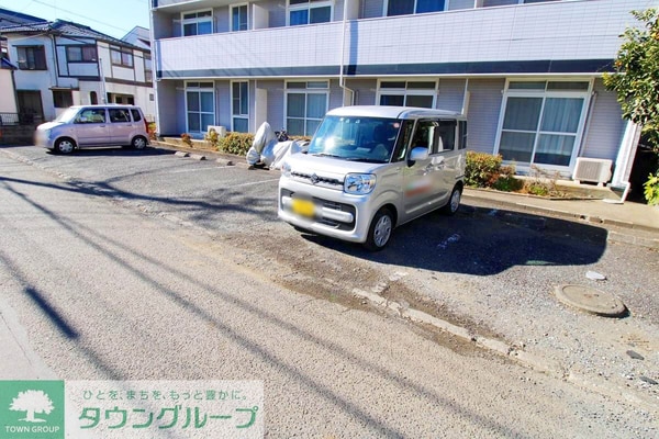 駐車場(駐車場)