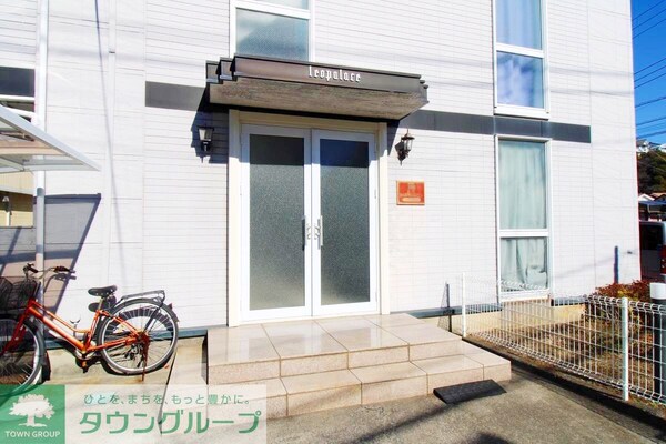 エントランス(エントランス)