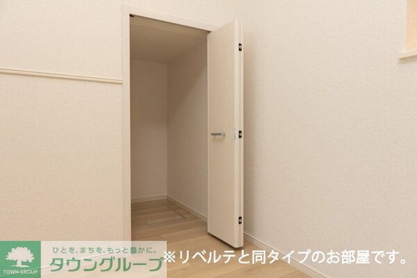 収納(収納)