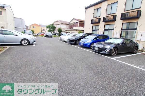 駐車場(駐車場)