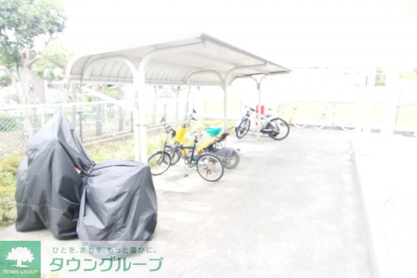 共有部分(自転車置き場)
