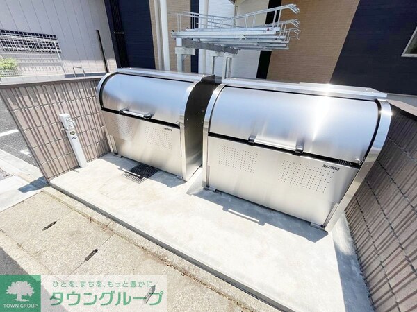 共有部分(ゴミ置き場)