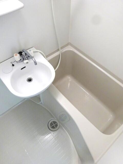 物件内観写真8　(バス／シャワールーム等)