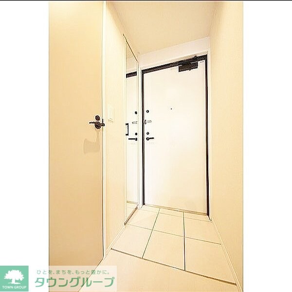 玄関(お部屋探しは株式会社　タウンハウジング　までお気軽にお問合…)