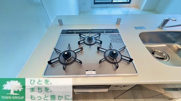 キッチン(お部屋探しは株式会社　タウンハウジング　までお気軽にお問合…)