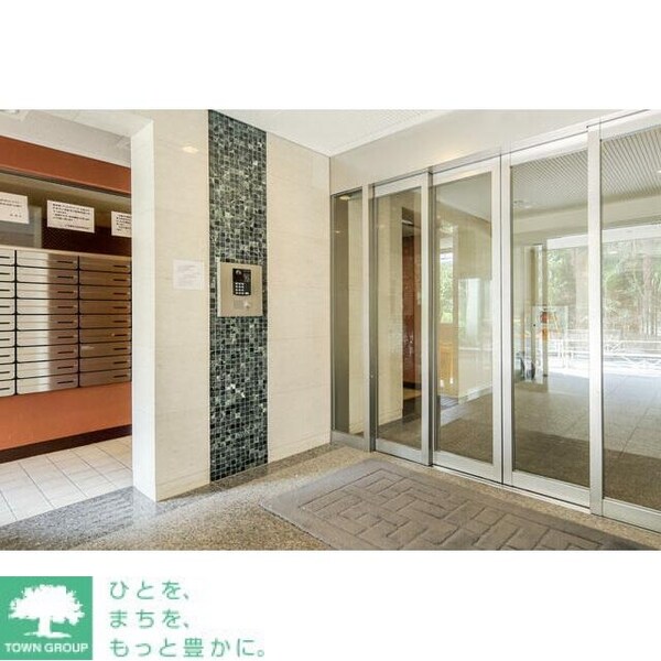 エントランス(部屋探しは株式会社　タウンハウジング　までお気軽にお問合せ…)