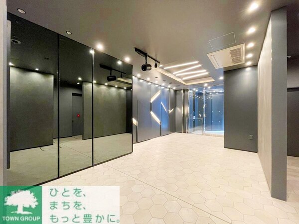 ロビー(部屋探しは株式会社　タウンハウジング　までお気軽にお問合せ…)